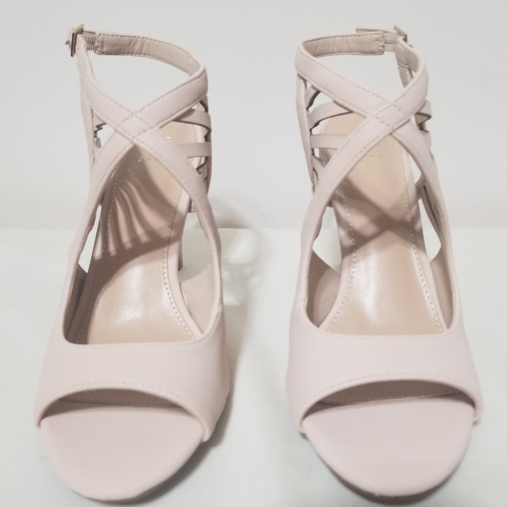 Women's heels - New York & Co.
